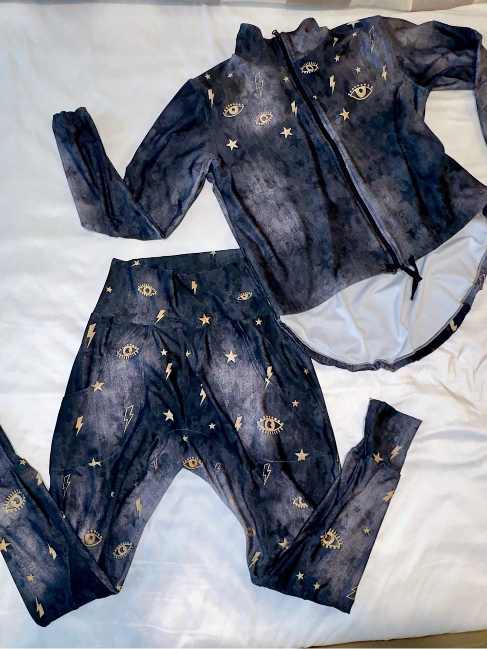 Kids Metallic Eye & Lightning Print Active Leggings and Jacket Set - Black